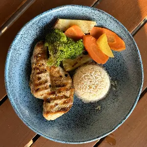 FILÉ DE FRANGO GRELHADO