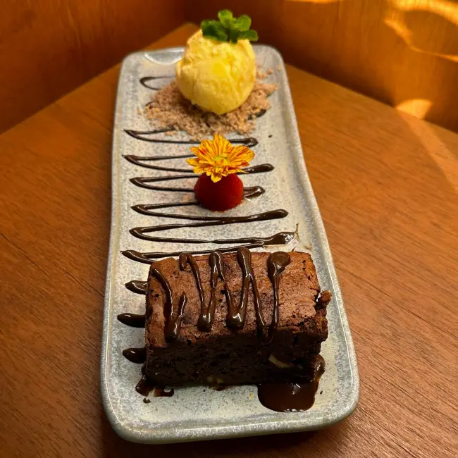 BROWNIE